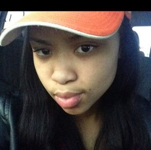 Meet your Posher, Savannah